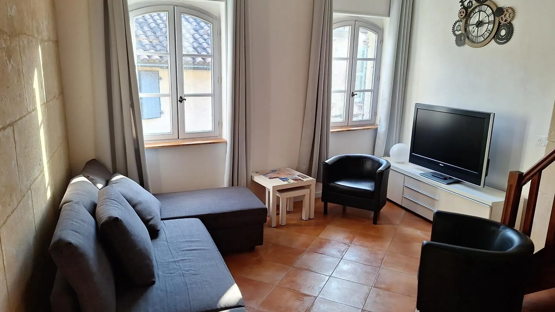 La Garriguette Appart Centre Historique Calme Climatise 6 A 8 Couchages Arles 0*,  France
